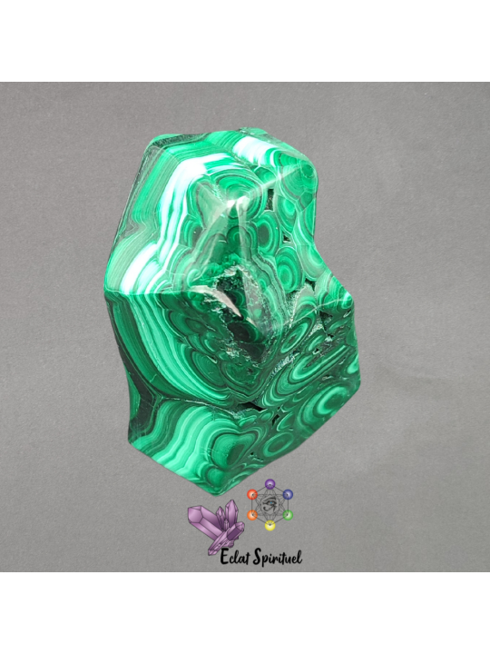 Forme libre en Malchite d'environ 374G