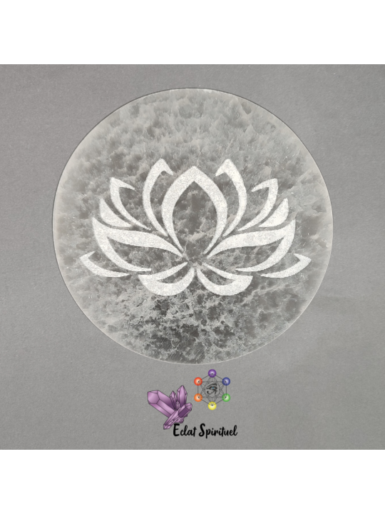 Plaque avec lotus en Sélénite de 10 CM
