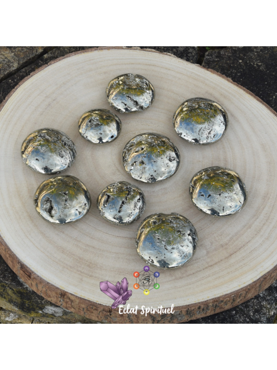 Pyrite de fer en galet