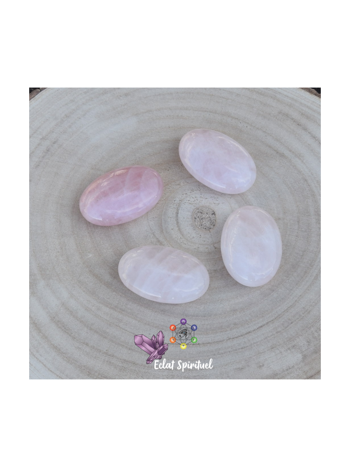 Galet en quartz rose de Madagascar