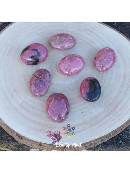 Galet en Rhodonite taille XL en livraison rapide