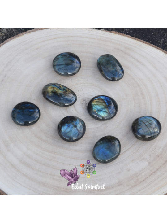 Labradorite en galet