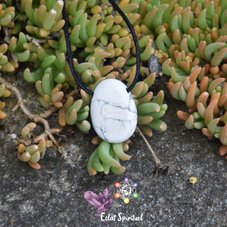Howlite en pierre percée
