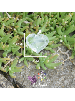 Pendentif en cœur de Cristal de Roche