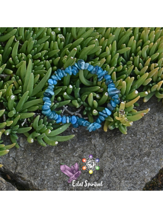 Apatite bleu en bracelet baroque